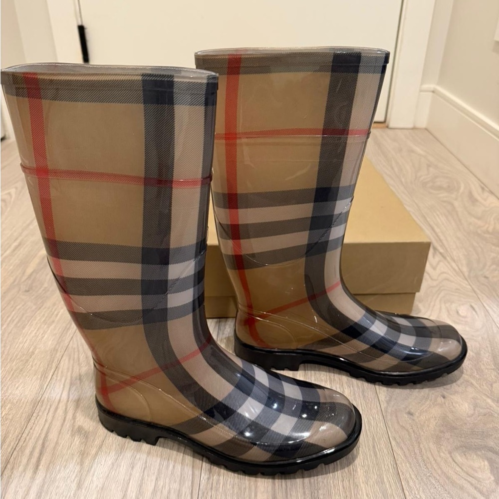 Authentic Burberry Rubber Rain Boots